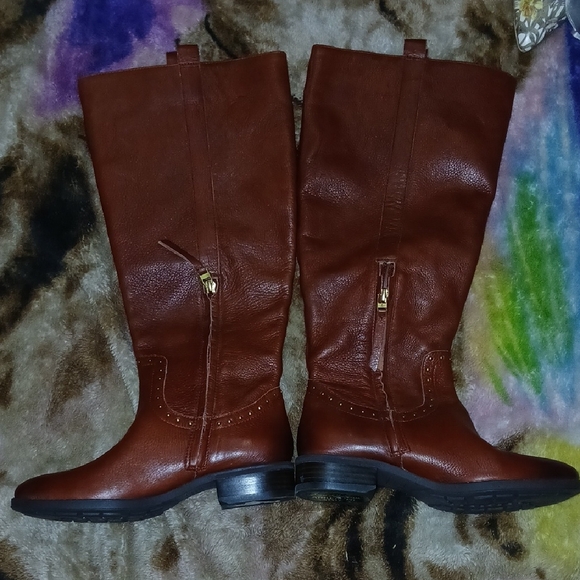 Sam Edelman Chestnut Heeled Boots - Picture 2 of 4